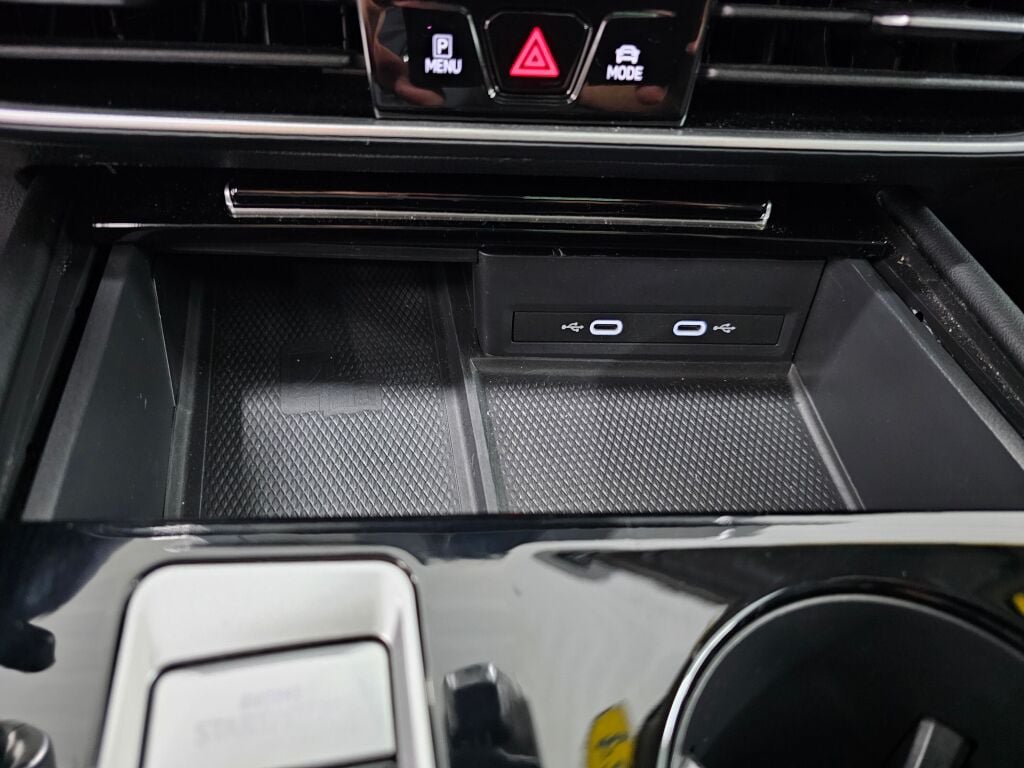 Used 2024 Volkswagen Atlas SEL Premium R-Line AWD/4WD image 26