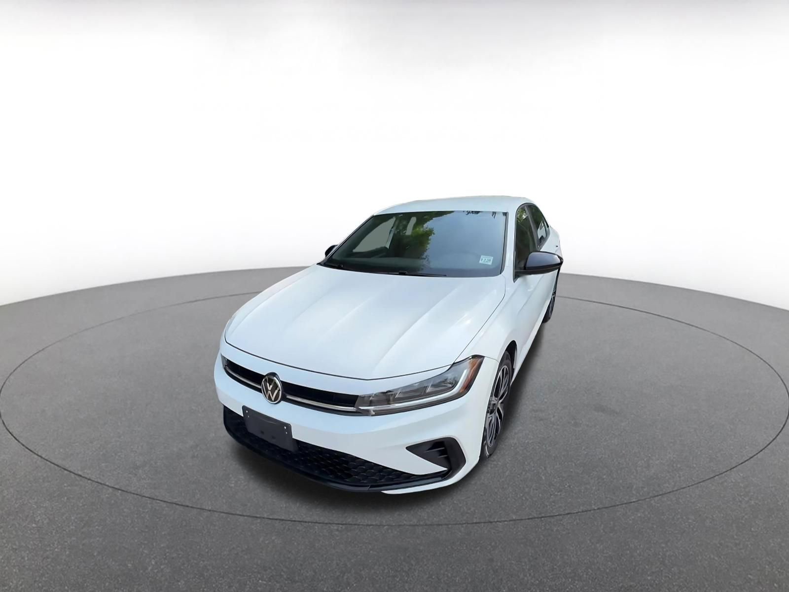 Used 2025 Volkswagen Jetta Sport FWD image 7