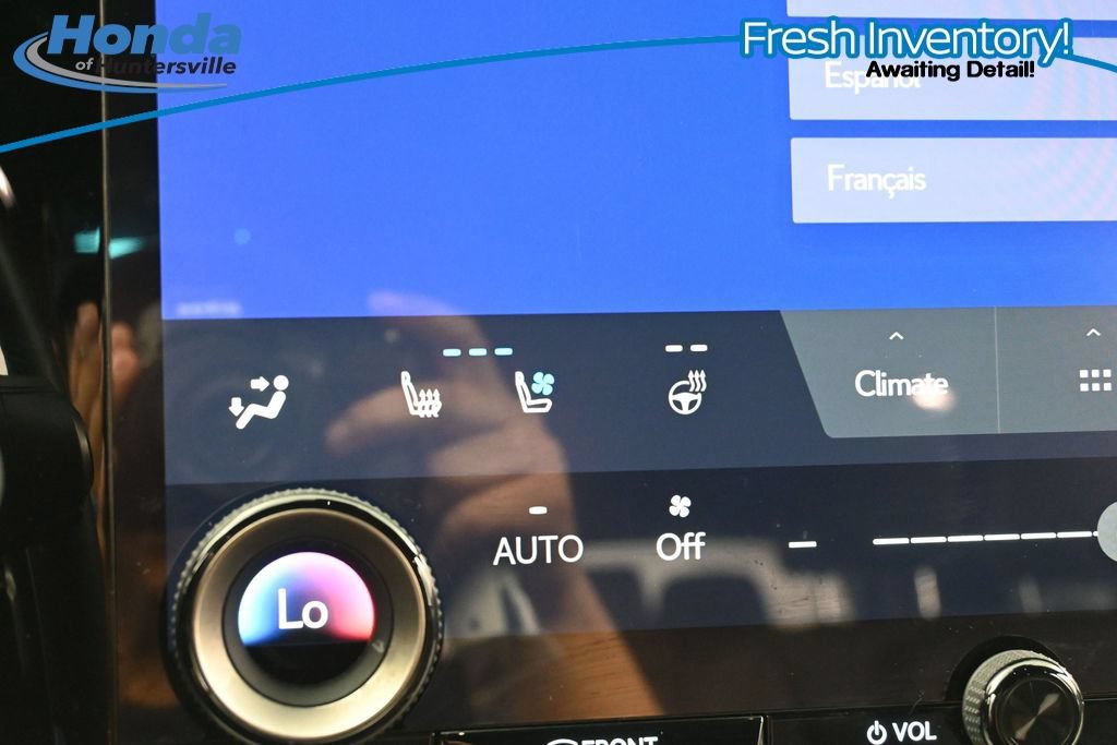 Used 2025 Lexus TX 350 AWD w/ Technology Package image 16