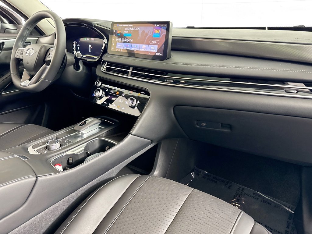 Used 2026 INFINITI QX60 Luxe w/ Cargo Package FWD image 38