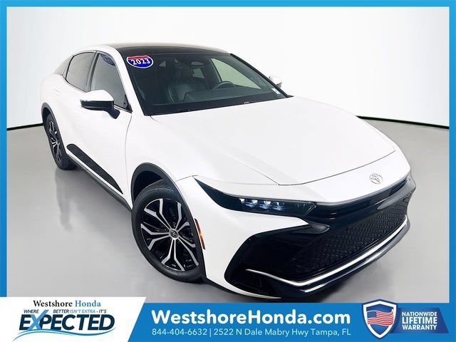 Used 2023 Toyota Crown AWD/4WD image 1