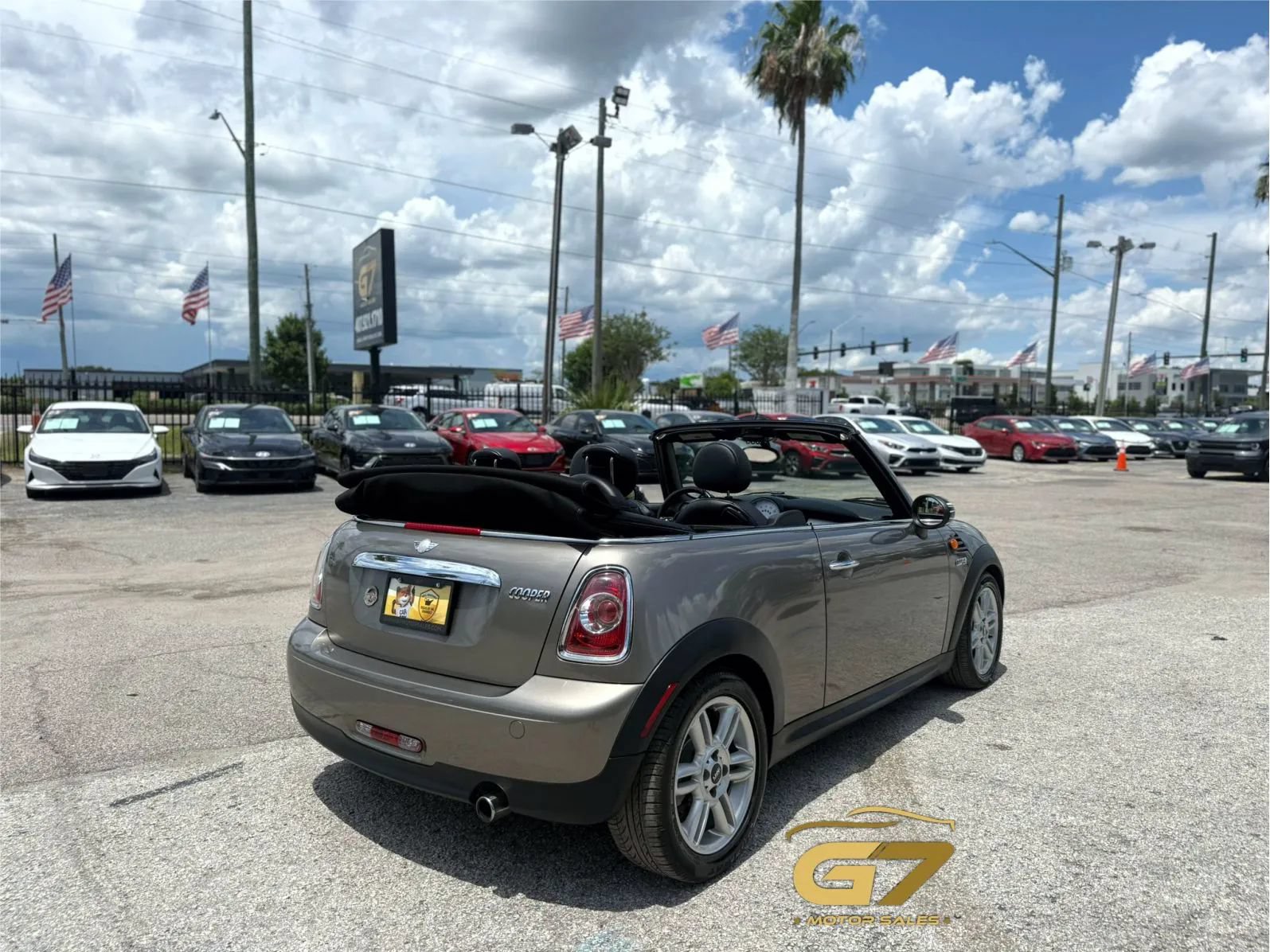 Used 2013 MINI Cooper Convertible FWD image 8