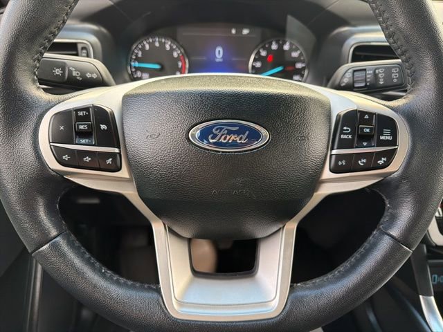 Used 2023 Ford Explorer XLT w/ Equipment Group 202A image 29