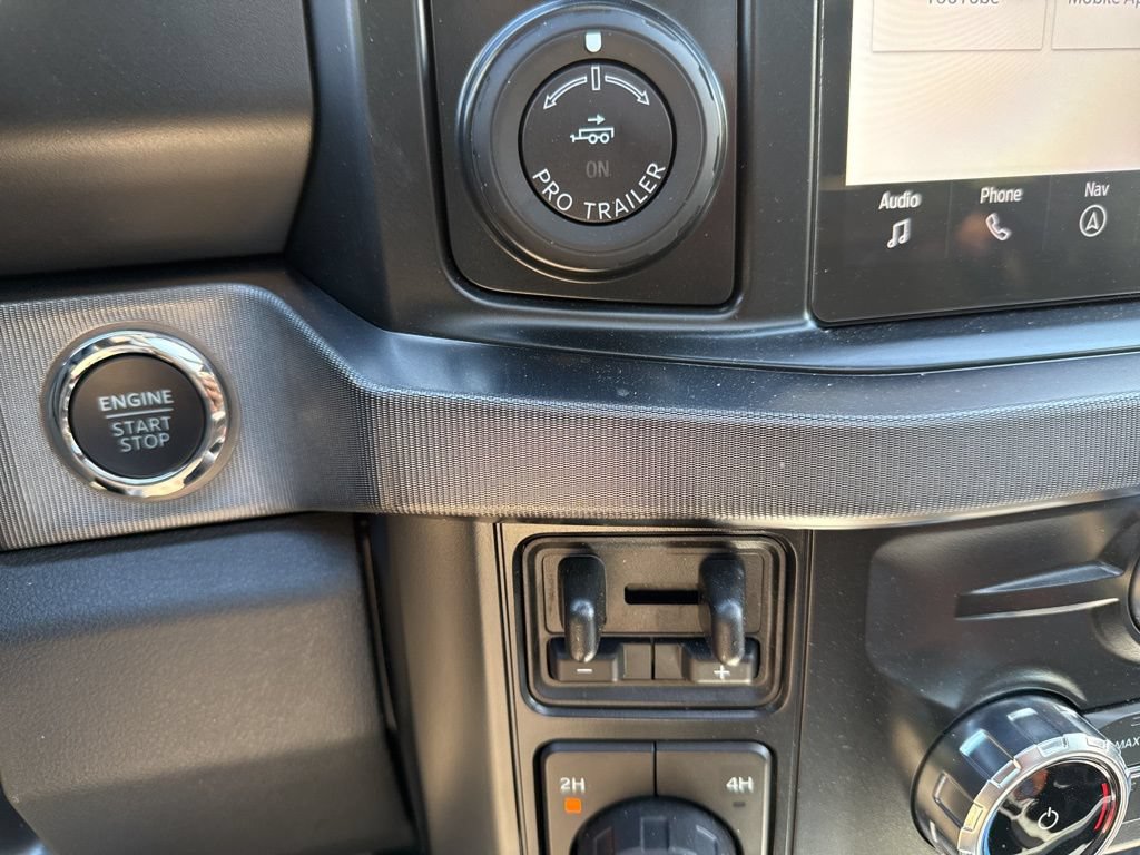 Used 2025 Ford F350 Platinum AWD/4WD image 19