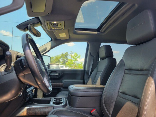 Used 2021 GMC Sierra 2500 Denali w/ Denali Black Diamond Edition AWD/4WD image 11