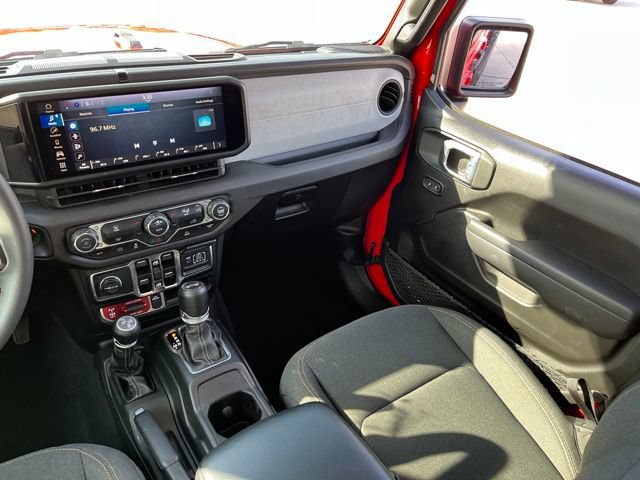 Used 2024 Jeep Wrangler Unlimited AWD/4WD image 13