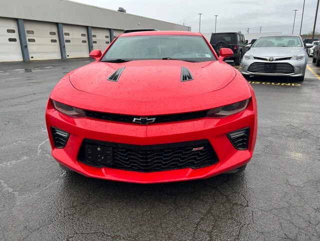 Used 2017 Chevrolet Camaro SS RWD image 6