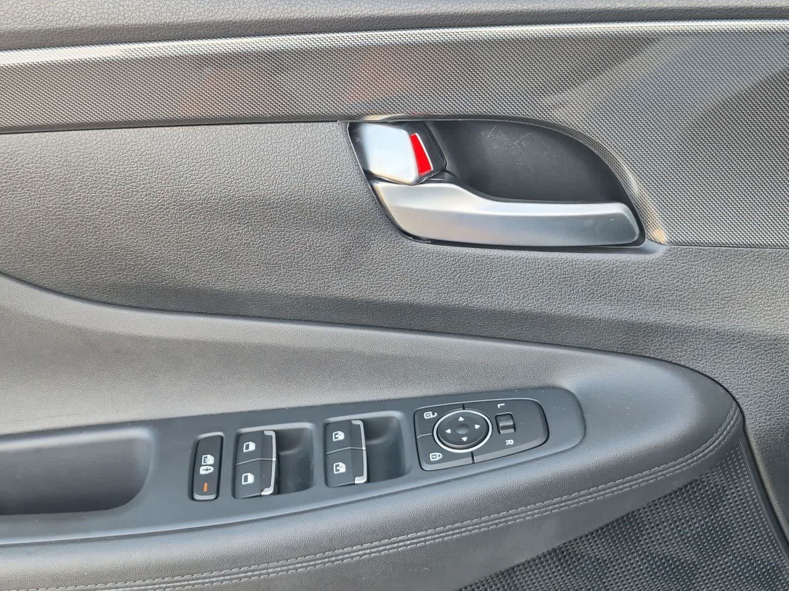 Used 2022 Hyundai Santa Fe SEL FWD image 22