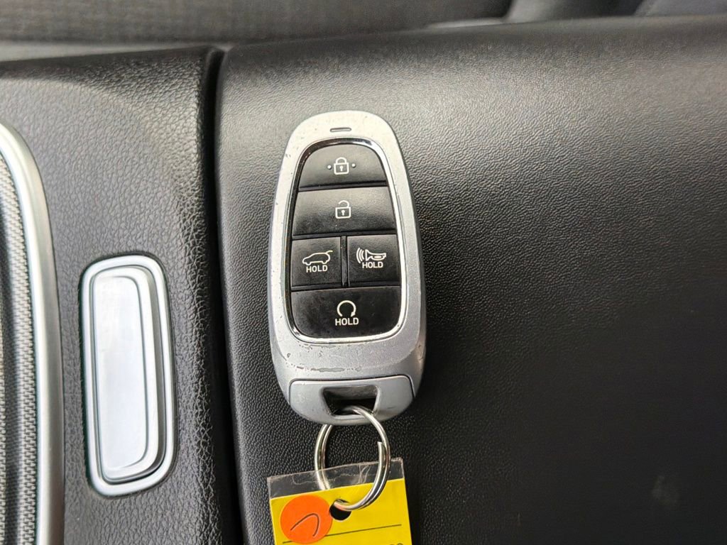 Used 2023 Hyundai Santa Fe SEL image 29