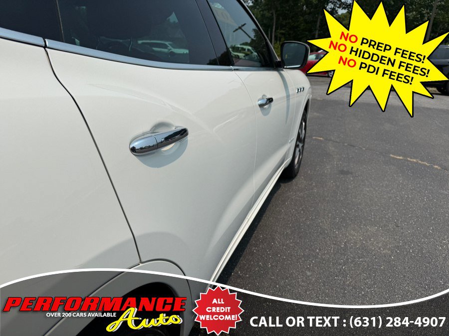 Used 2018 Maserati Levante GranLusso AWD/4WD image 23