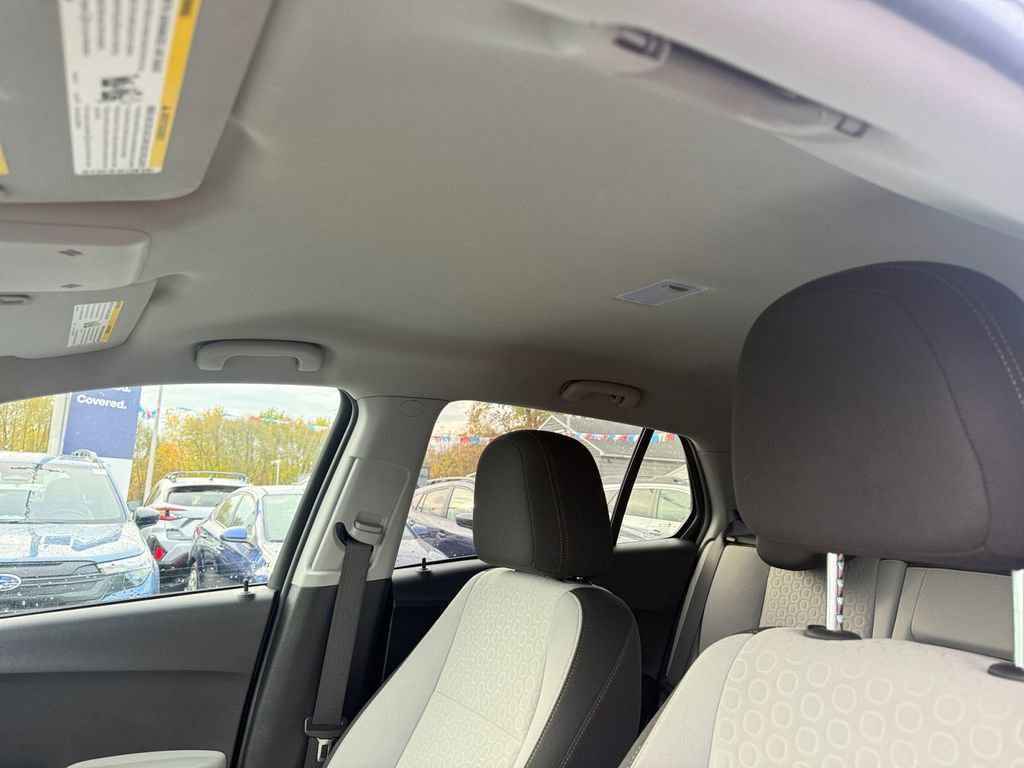 Used 2022 Chevrolet Trax LS w/ Tint and Cruise Package image 17