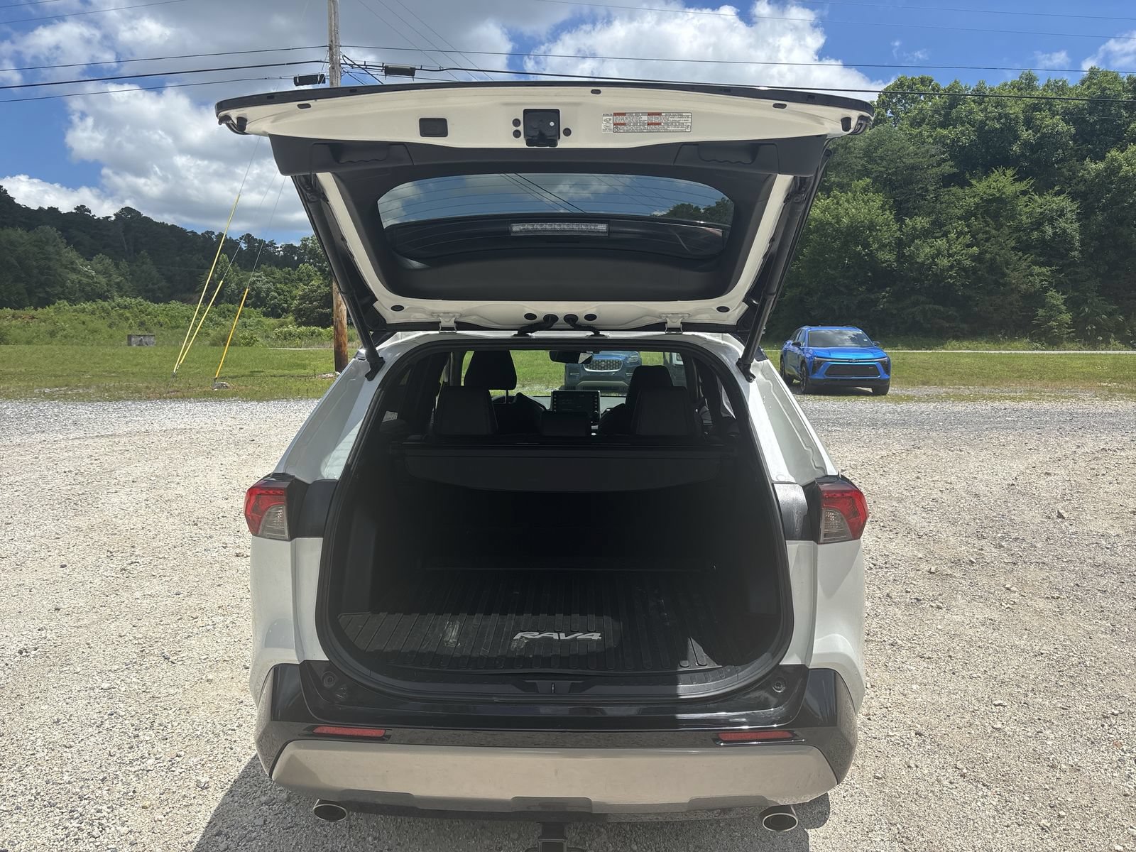 Used 2022 Toyota RAV4 XSE w/ XSE Grade Weather Package AWD/4WD image 26