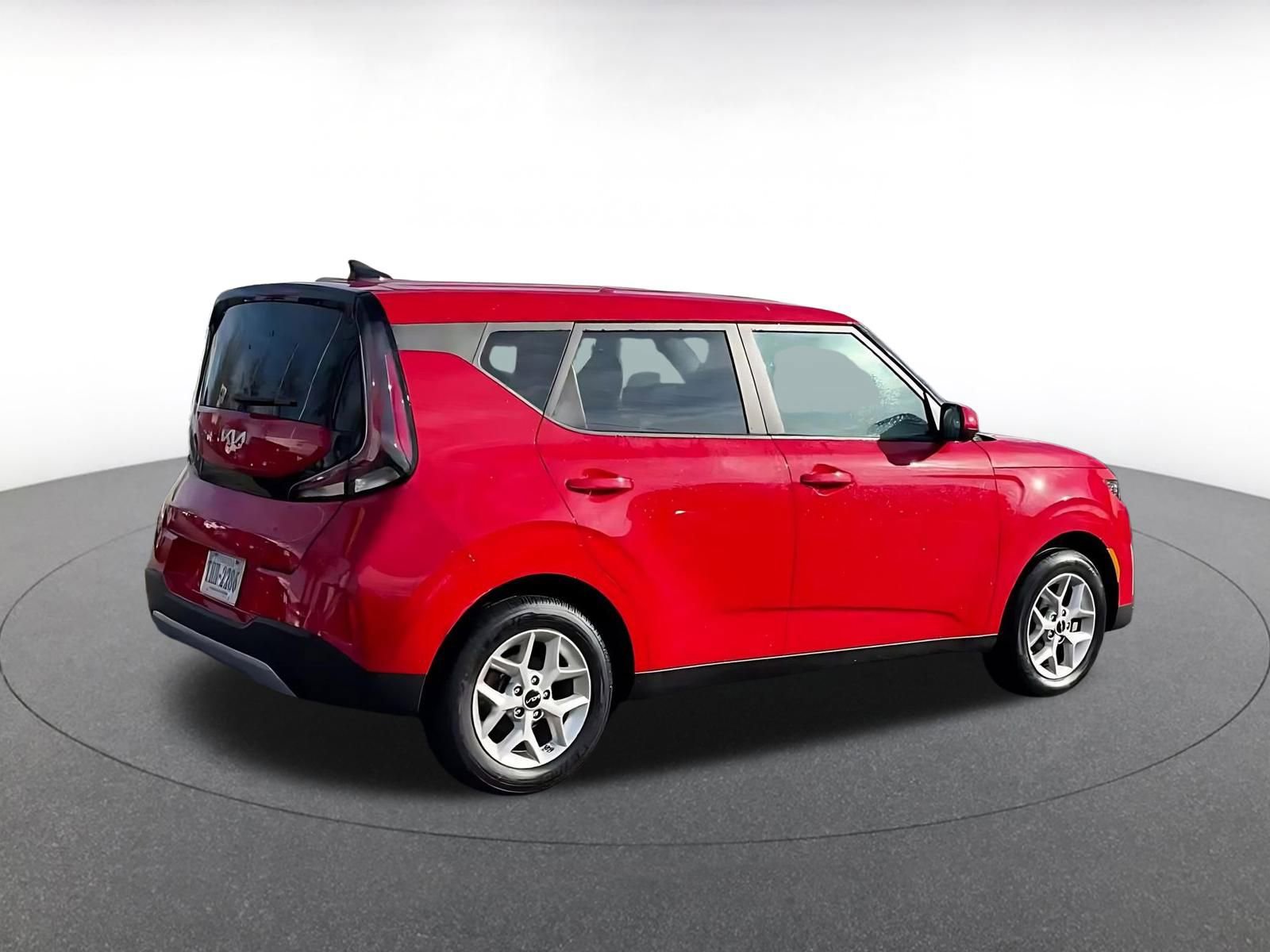 Used 2025 Kia Soul LX w/ LX Technology Package image 15