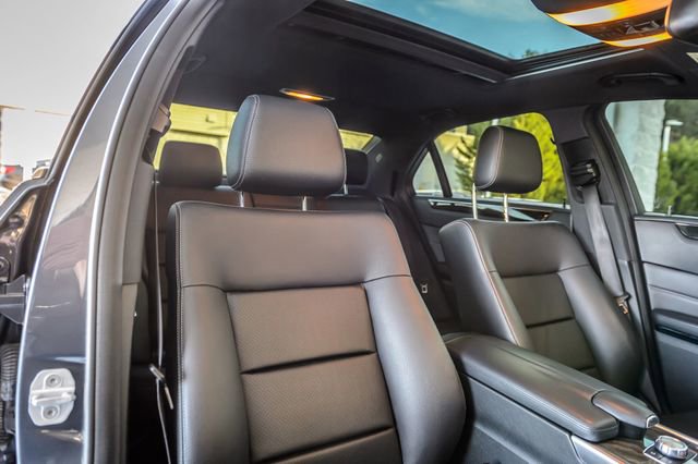 Used 2015 Mercedes-Benz E 350 Sedan image 38