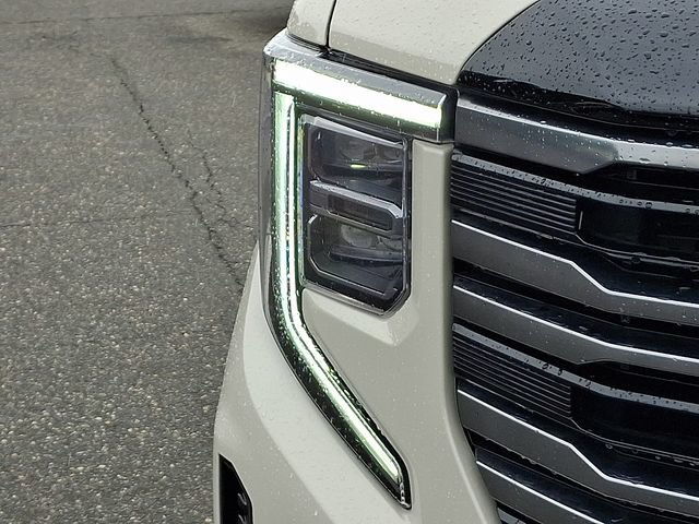 Used 2026 GMC Sierra 1500 AT4 w/ AT4 Premium Package AWD/4WD image 29