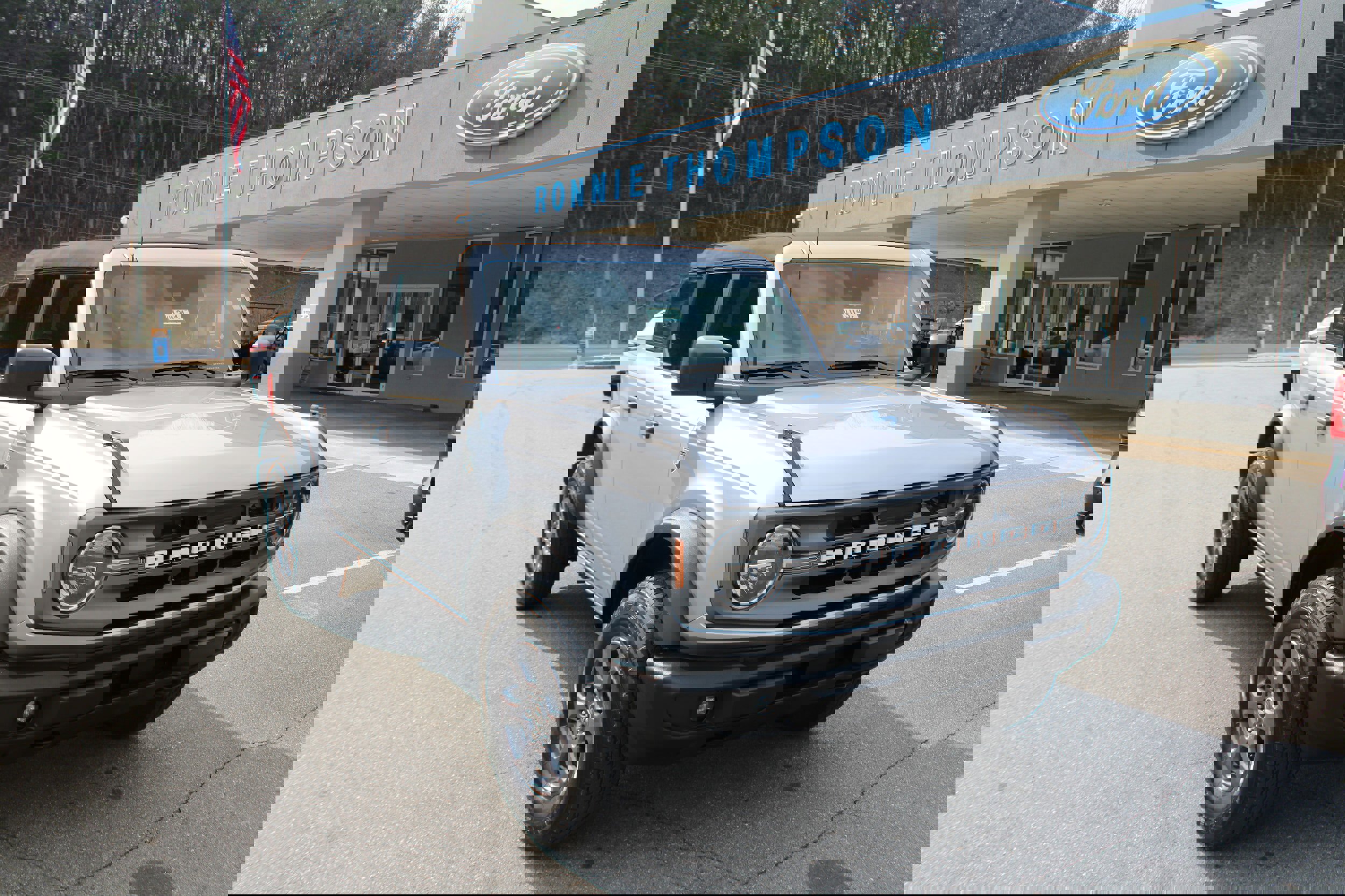 Used 2023 Ford Bronco Big Bend image 1