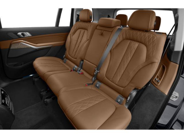 Used 2021 BMW X7 xDrive40i AWD/4WD image 16