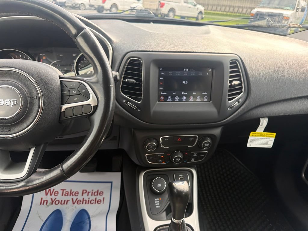 Used 2021 Jeep Compass Latitude w/ Convenience Group AWD/4WD image 22