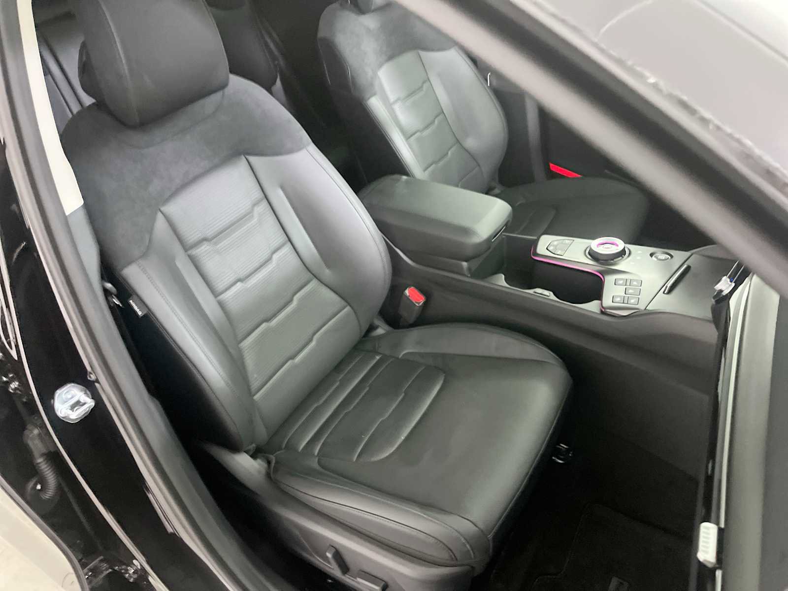 Used 2026 Kia Sportage SX Prestige image 26