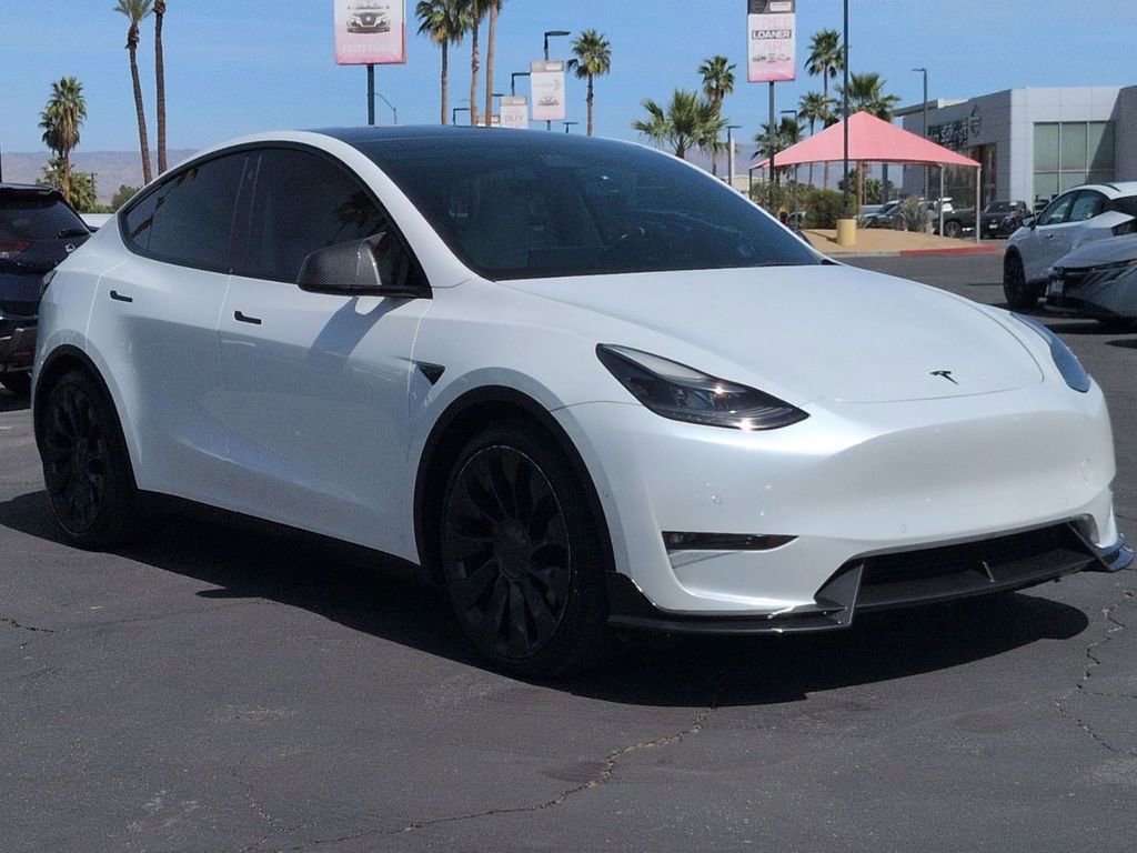 Used 2022 Tesla Model Y Performance image 6