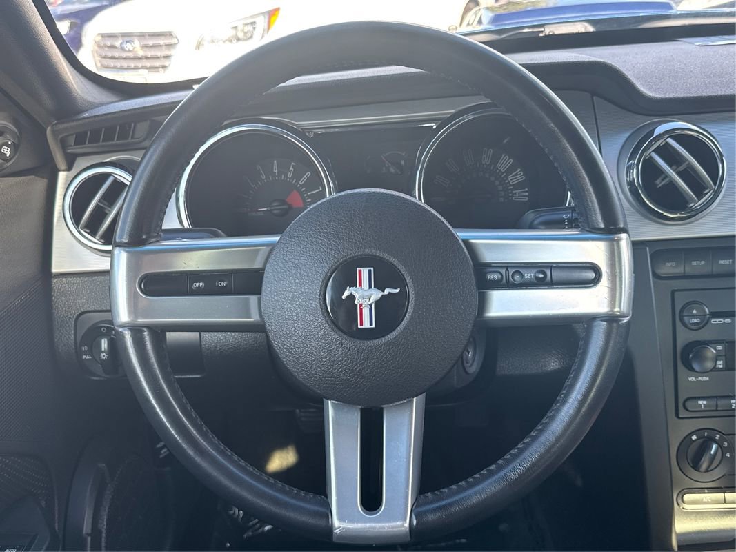 Used 2007 Ford Mustang GT RWD image 17