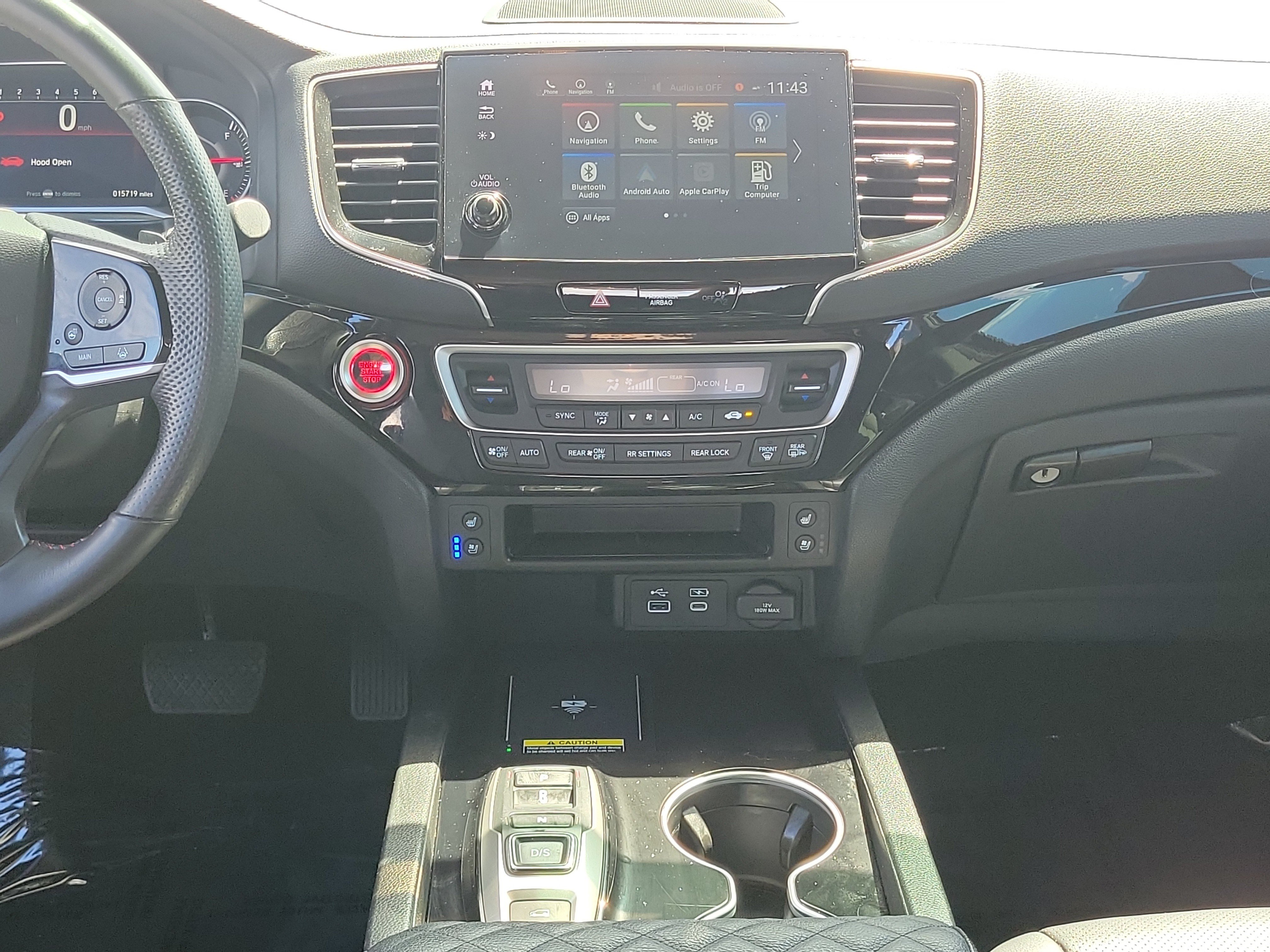 Used 2025 Honda Passport Black Edition image 29
