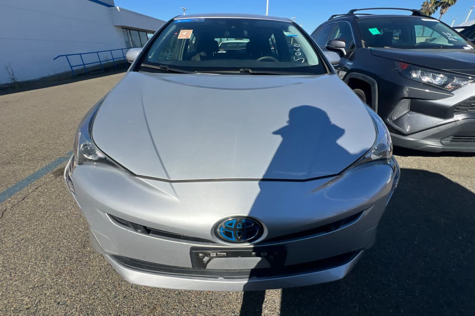 Used 2017 Toyota Prius Two w/ Prius Two Safety Plus Package FWD video 2