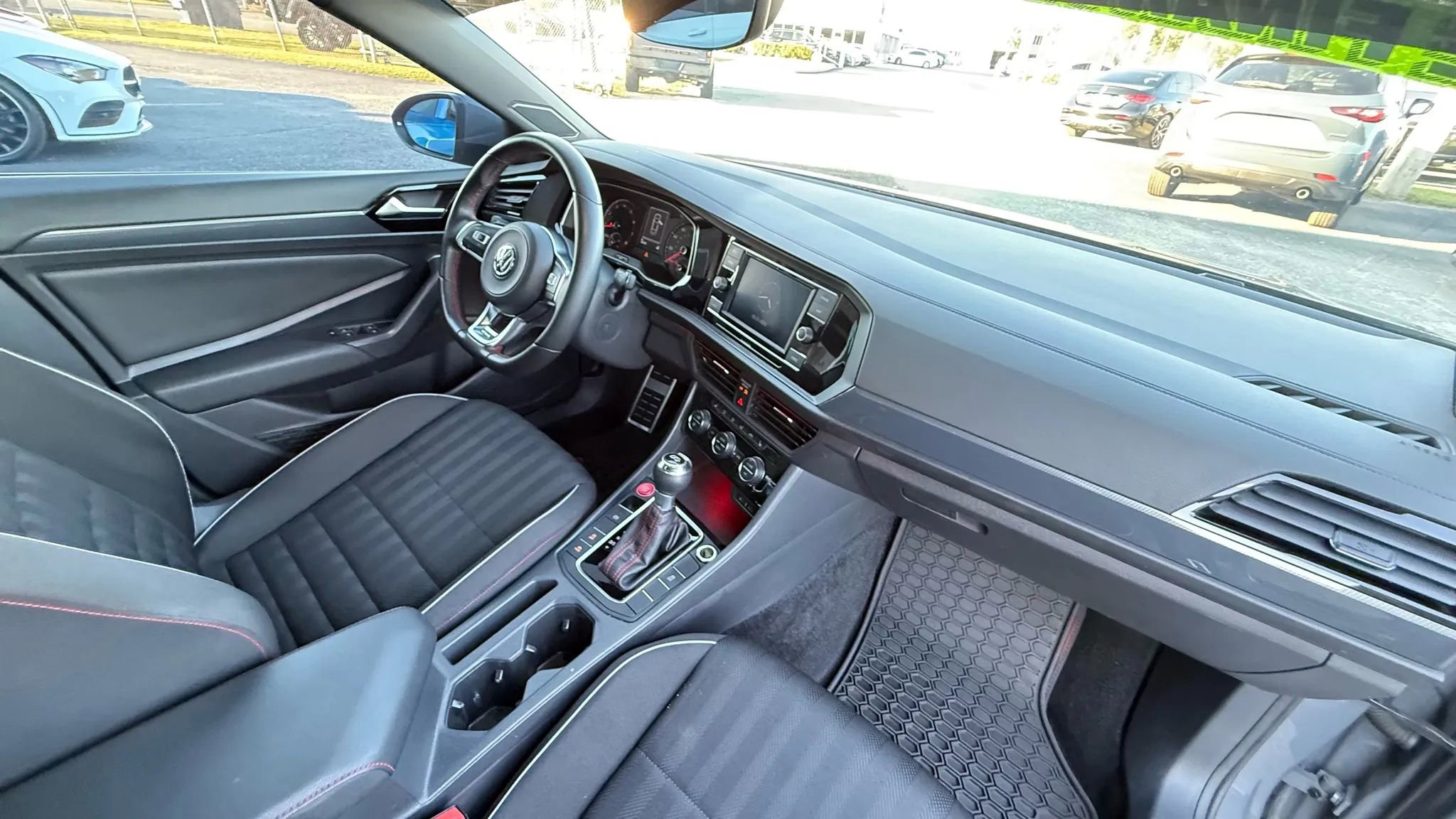 Used 2021 Volkswagen Jetta GLI image 14