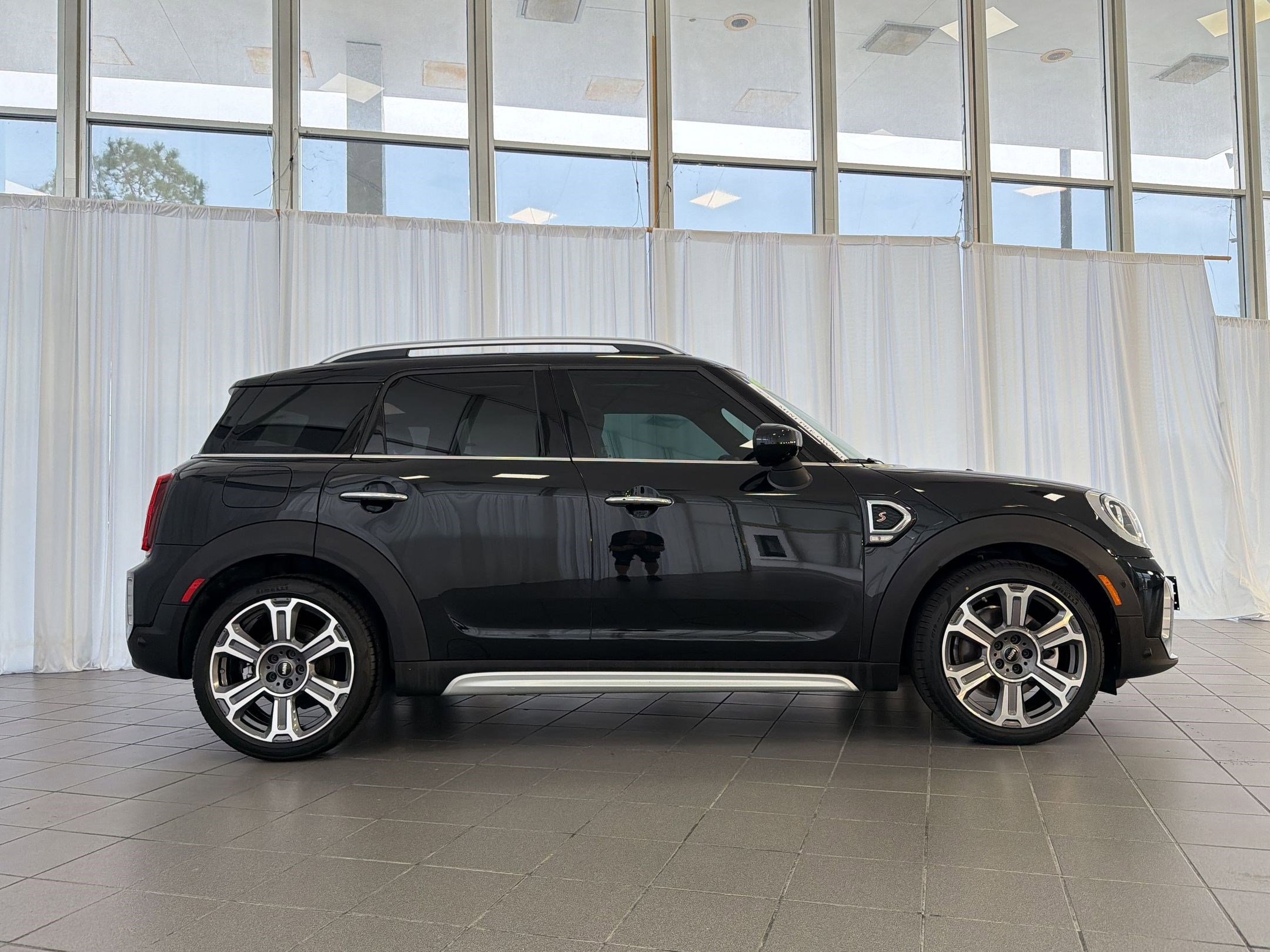 Certified 2024 MINI Cooper Countryman S image 8