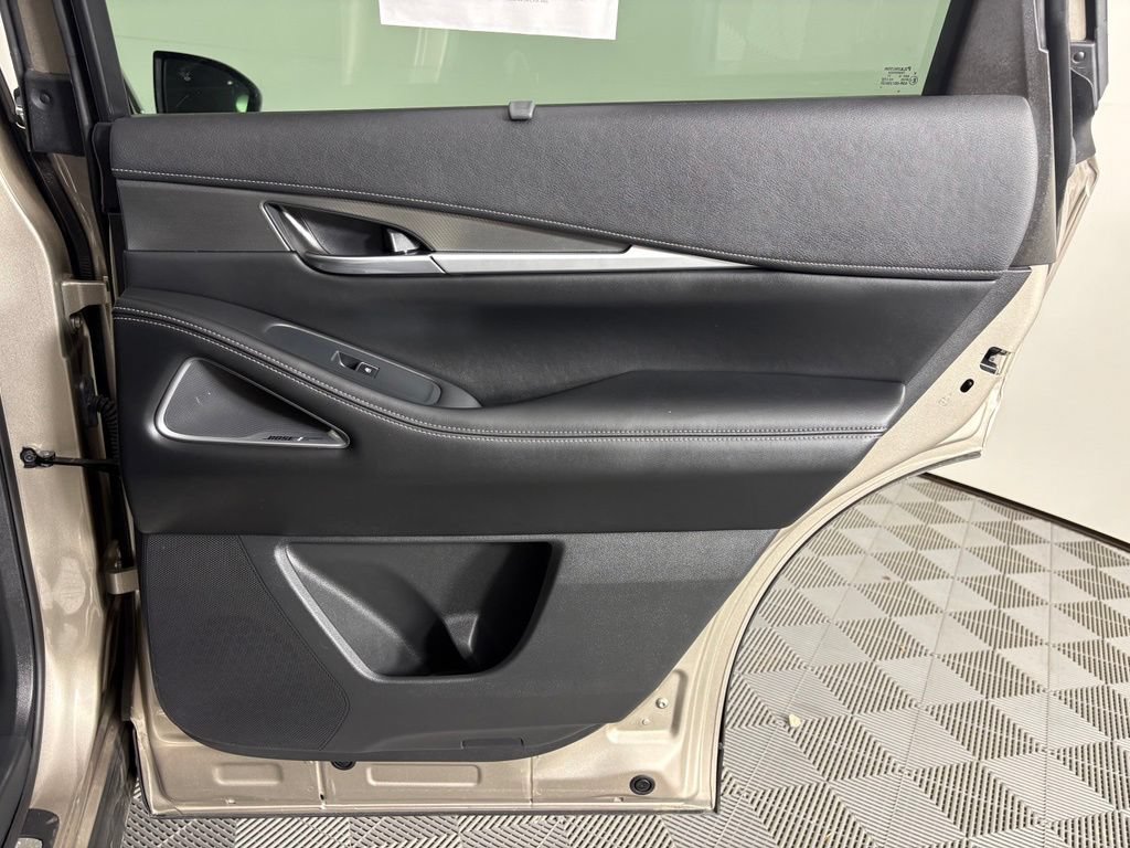 Used 2025 INFINITI QX60 Luxe FWD image 48