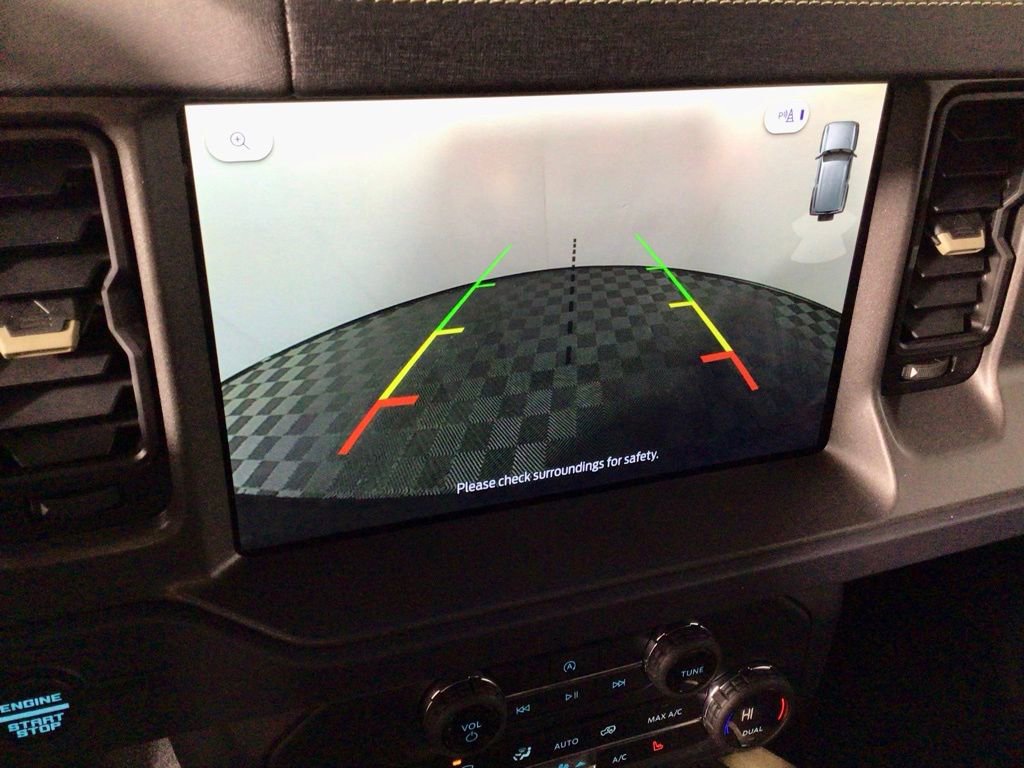 New 2025 Ford Bronco Badlands w/ Sasquatch Package video 2