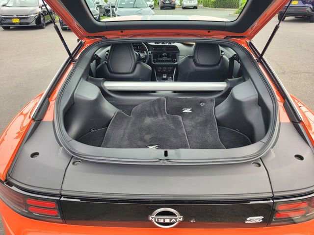 Used 2024 Nissan Z Performance w/ Heritage Edition image 11