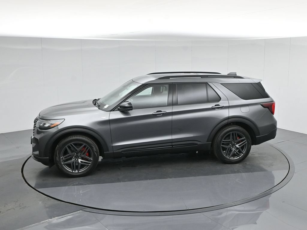 New 2026 Ford Explorer ST-Line w/ ST-Line Street Pack RWD image 48