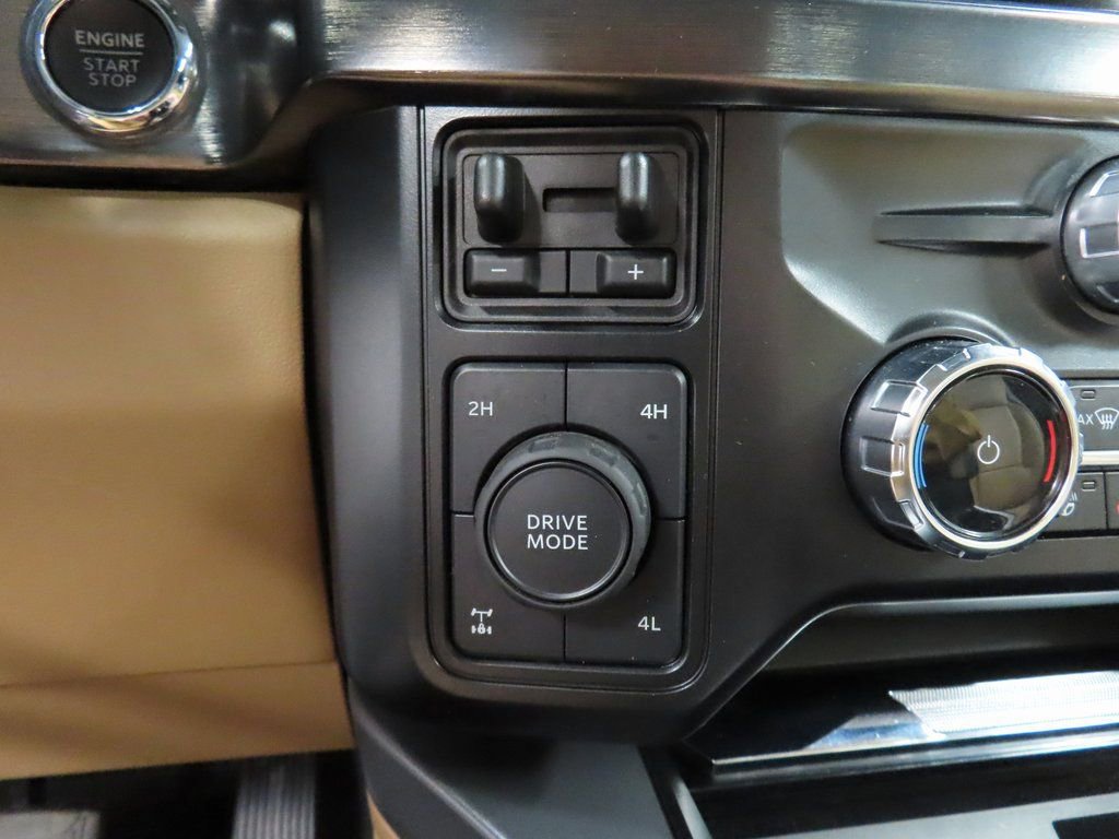 Used 2025 Ford F350 Lariat image 51