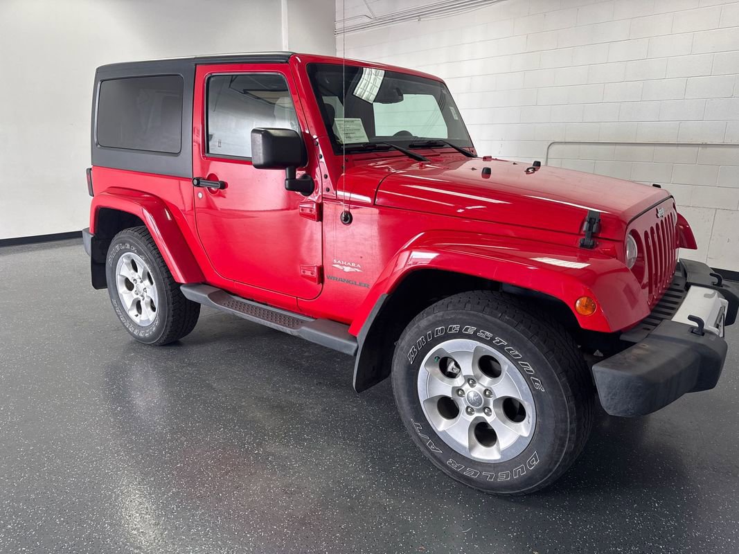 Used 2015 Jeep Wrangler Sahara image 2