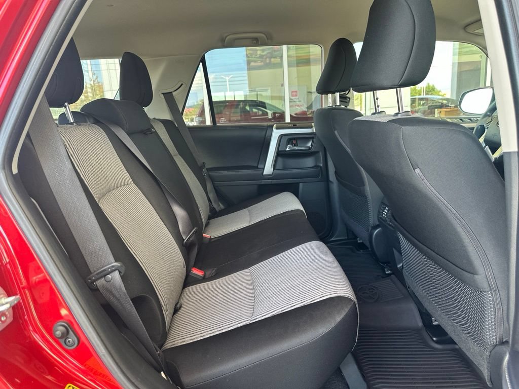 Used 2021 Toyota 4Runner SR5 AWD/4WD image 16