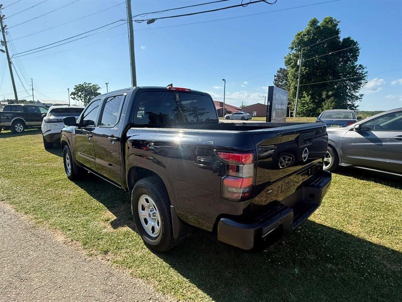 Used 2022 Nissan Frontier S w/ Technology Package RWD image 18