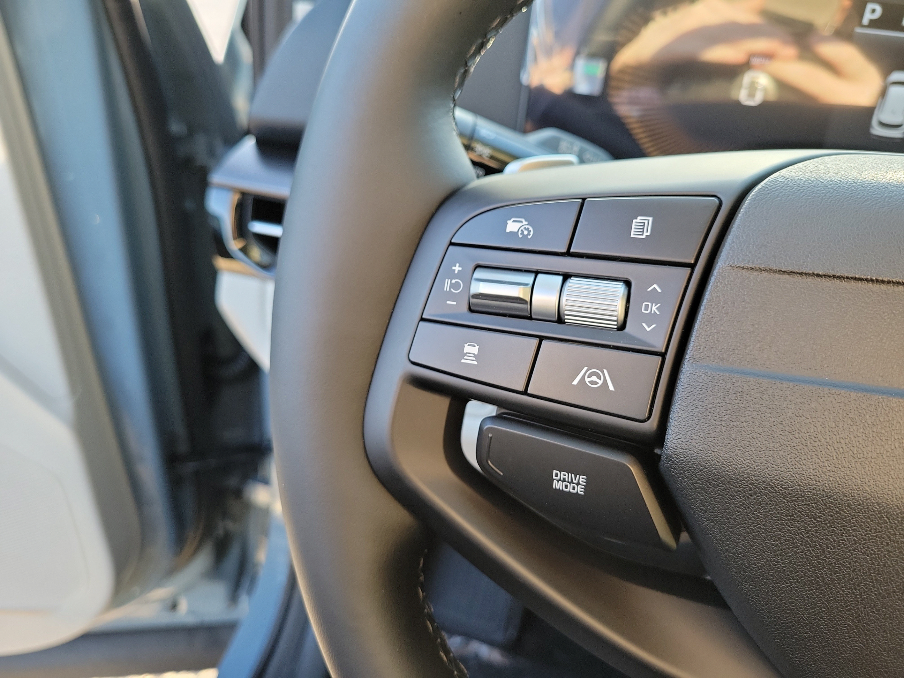 New 2027 Kia Sportage EX AWD/4WD image 24