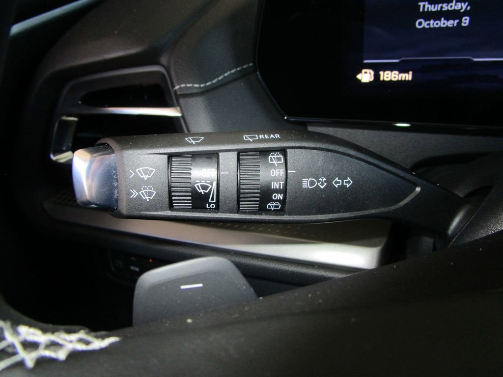 New 2026 Chevrolet Traverse LT w/ Driver Confidence Package image 29