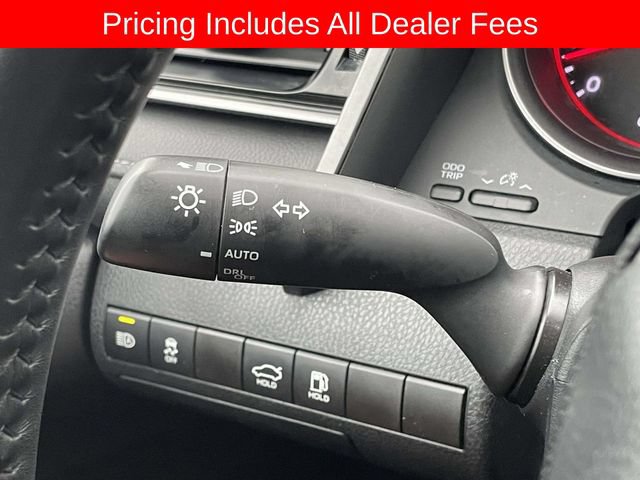 Used 2024 Toyota Camry XSE FWD image 22