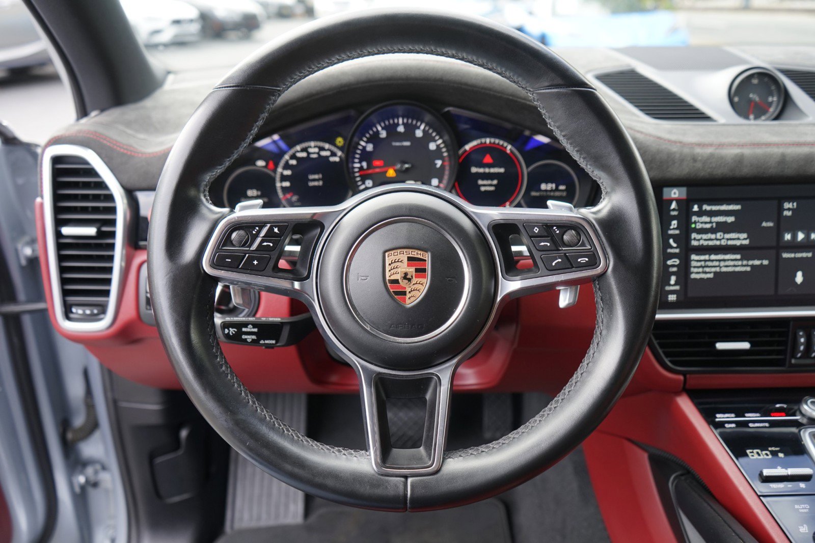 Used 2019 Porsche Cayenne image 13