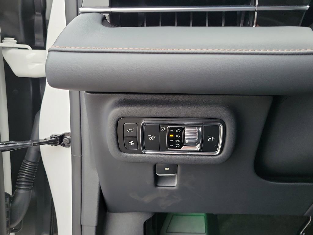 New 2026 Lincoln Nautilus Reserve image 22