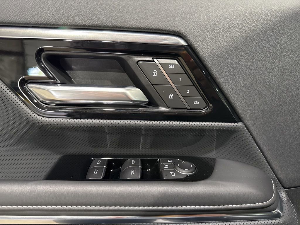 New 2025 GMC Sierra EV Denali AWD/4WD image 21