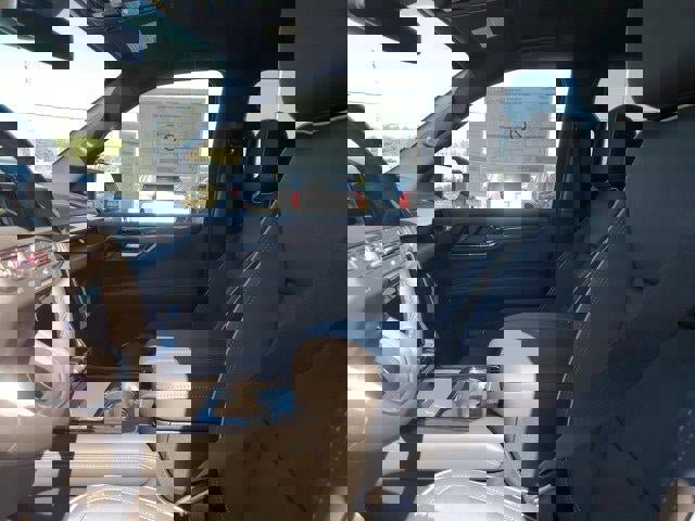 New 2026 GMC Yukon XL Elevation image 16