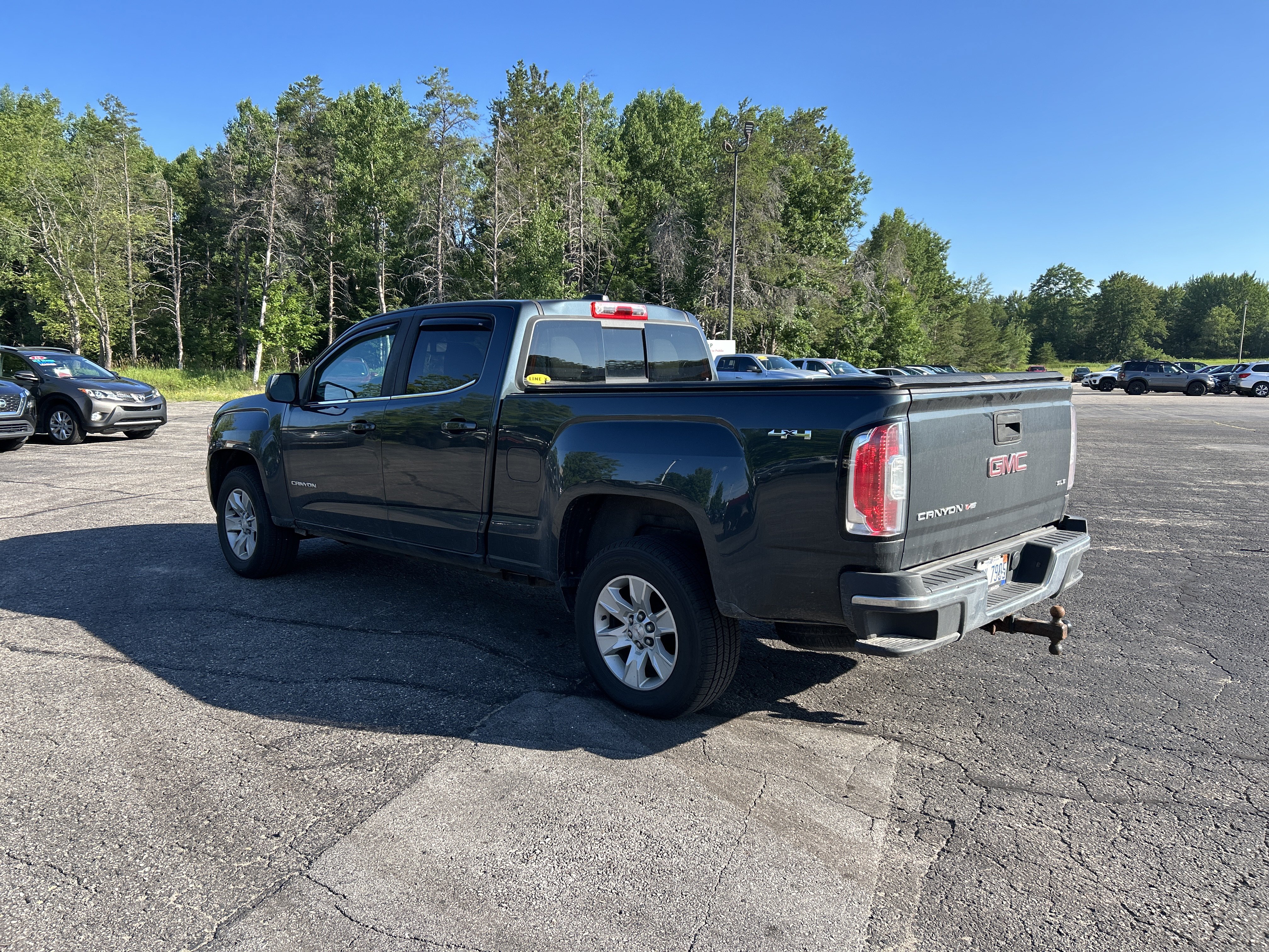 Used 2018 GMC Canyon SLE w/ SLE Convenience Package AWD/4WD image 6