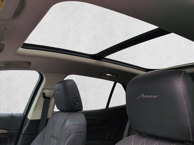 Used 2023 Buick Envision Avenir AWD/4WD image 16
