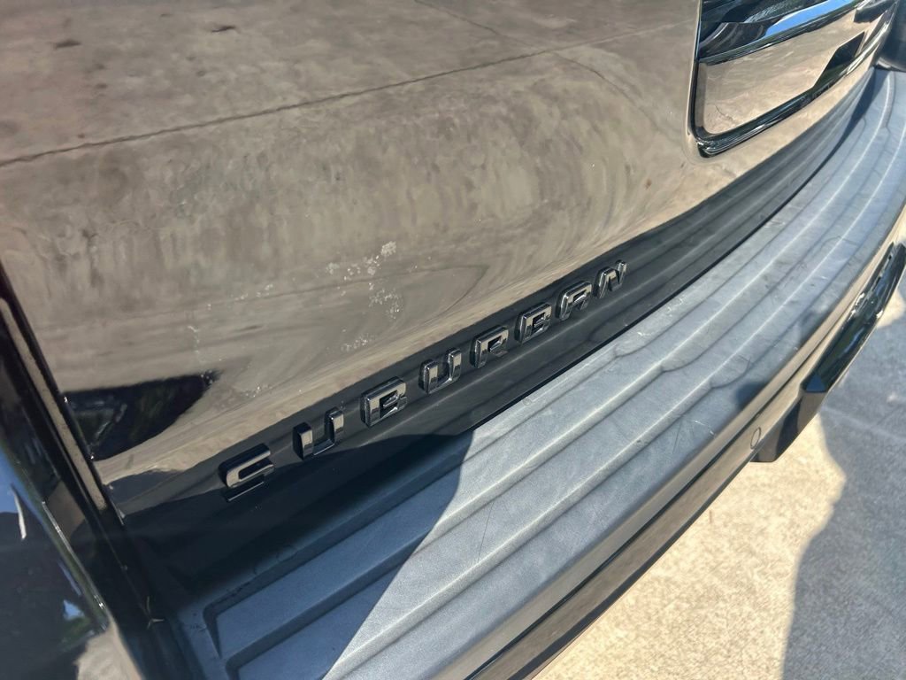 Used 2019 Chevrolet Suburban Premier w/ RST Edition RWD image 30