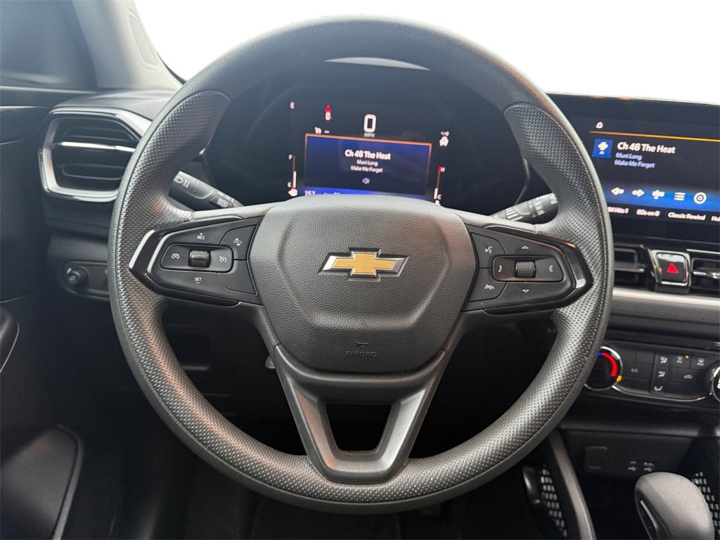 Used 2024 Chevrolet TrailBlazer LT image 12