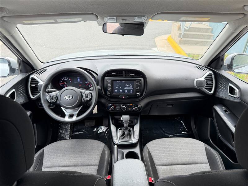 Used 2020 Kia Soul S FWD image 46