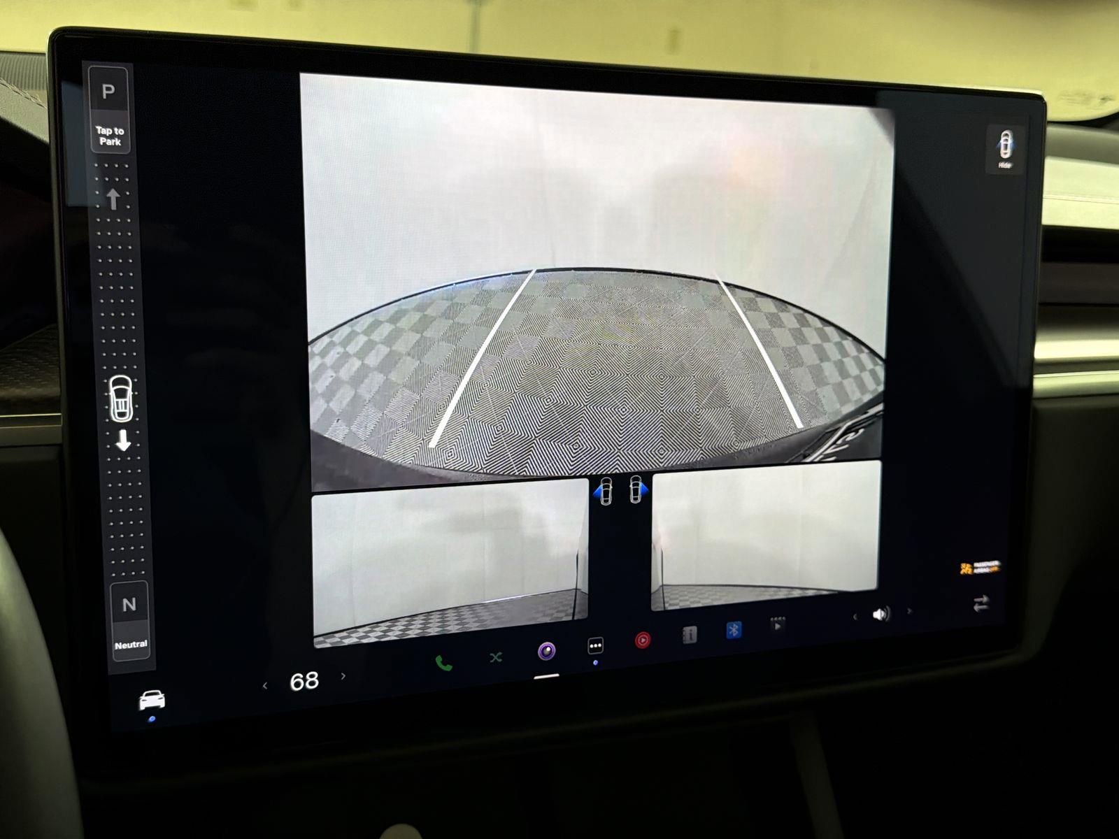 Used 2022 Tesla Model X Plaid image 17